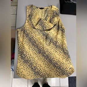 Guess size med tank top